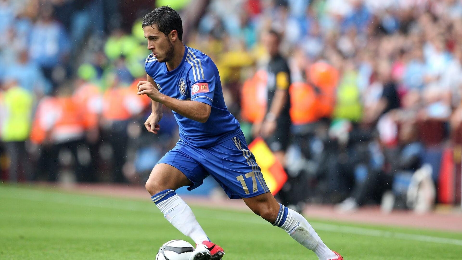 广州龙狮球队攻防节奏日趋流畅，广州龙狮队新主场