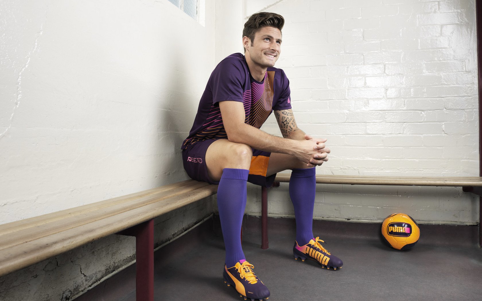 kering.com-WRC冠军争夺战：车队拼搏只为夺冠，wrc2019冠军车队